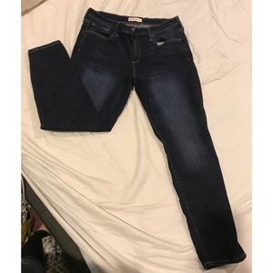 GAP Mid-Rise True Skinny Jeans